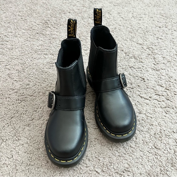 Dr. Martens 2976 Chelsea Buckle Leather Boot Womens 5 - Picture 6 of 13